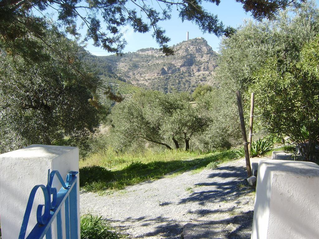 La Casita Blanca- La Almona Chica Country house *